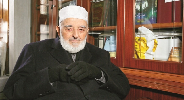 Hadis Alimi Muhammed Emin Saraç Hoca vefat etti