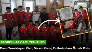 Mesut Özil Sivaslı genç futbolculara örnek oldu