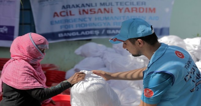 Türkiye Diyanet Vakfı’ndan 100 bin Arakanlı’ya acil insani yardım