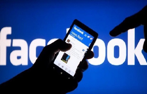 Facebook'un başı Avrupa'da dertte