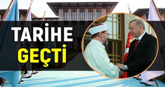 Bu Kare Tarihe Geçti! İlk Tebrik Diyanet'ten