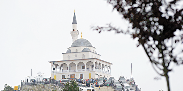 Kıble Dağı’nda ilk Cuma Kılındı