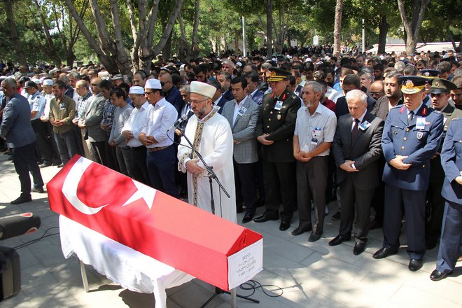 Şehit Kadir Çelebi\'ye Son Görev