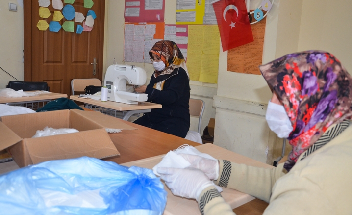 Koronayla Mücadelede Diyanet Görevlileri Sahada
