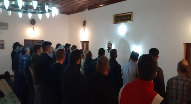 25 yıllık imam isyan etti