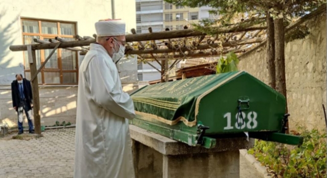 Diyanet personeli Fatih Sarıkaya hakka yürüdü.