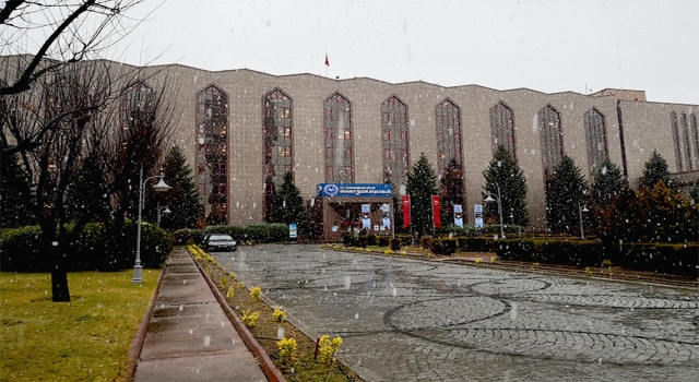 Yağmur ve kar bereketi yüzleri güldürüyor