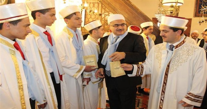 Kastomu 20 Hafızıyla Taçlandı