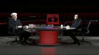 Erbaş, ‘Arafta Sorular’ın konuğu oldu