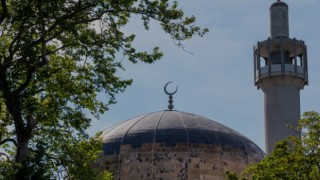 İngiltere'de 'Camilerimiz, Cemaatlerimiz' konferansı yapılıyor