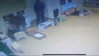 Ağrı'da çocukları dövdüğü iddia edilen imam gözaltına alındı