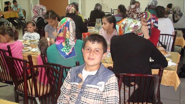 Talas&#39;da Yetimler İftar&#39;da Buluştu