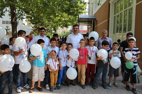 Talas&#39;ta 3. Yaz Kuran Kursları Kapanış Programı