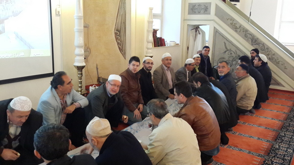 İzmit&#39;te Sabah Namazı Programları Başladı