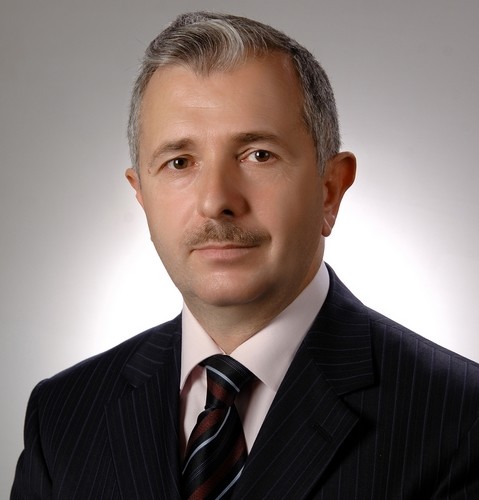 Mehmet S&#246;nmezoğlu Kimdir