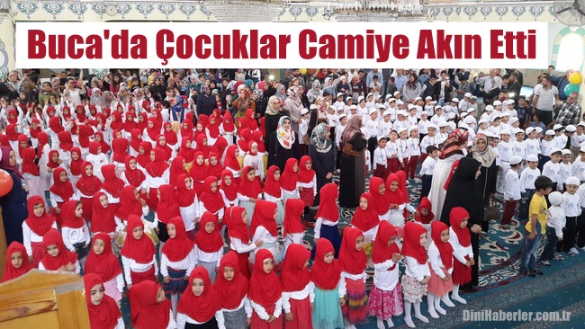 Buca\'da Çocuklar Camiye Akın Etti