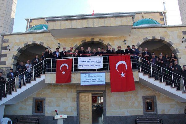 Bünyan Abdulhamit Han Camii İbadete Açıldı