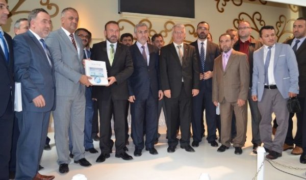 Camiler bizim birlik, dirlik, huzur mekânlarımızdır. 
