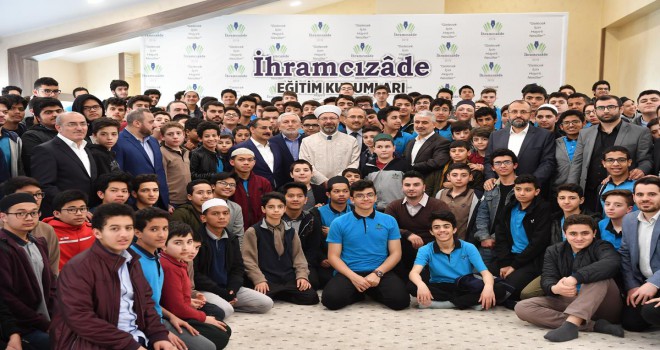 İlim öğrenmenin amacı insanlara faydalı olmaktır