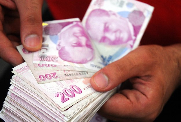 İdari tatilde mesai ücreti ödenir mi?