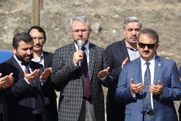 Hacılar\'da Temel Atma Töreni