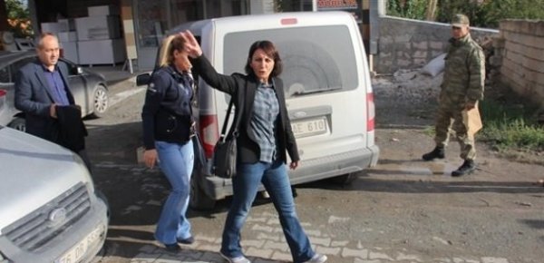 Iğdır'da 3 DBP'li belediye başkanı tutuklandı