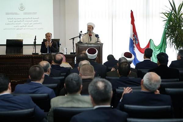 İslam medeniyeti, Avrupa’yı Ortaçağ\'ın dogmatik uykusundan uyandırmıştır