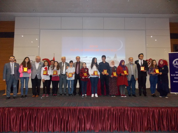 Karesi\'de Kutlu Doğum Coşkusu