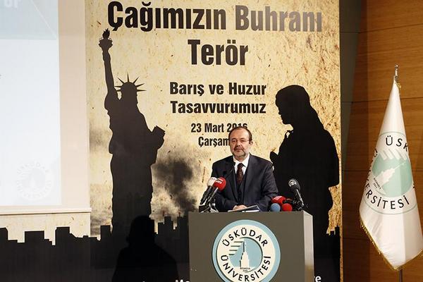Terörü Dinde Aramak Beyhude Olur